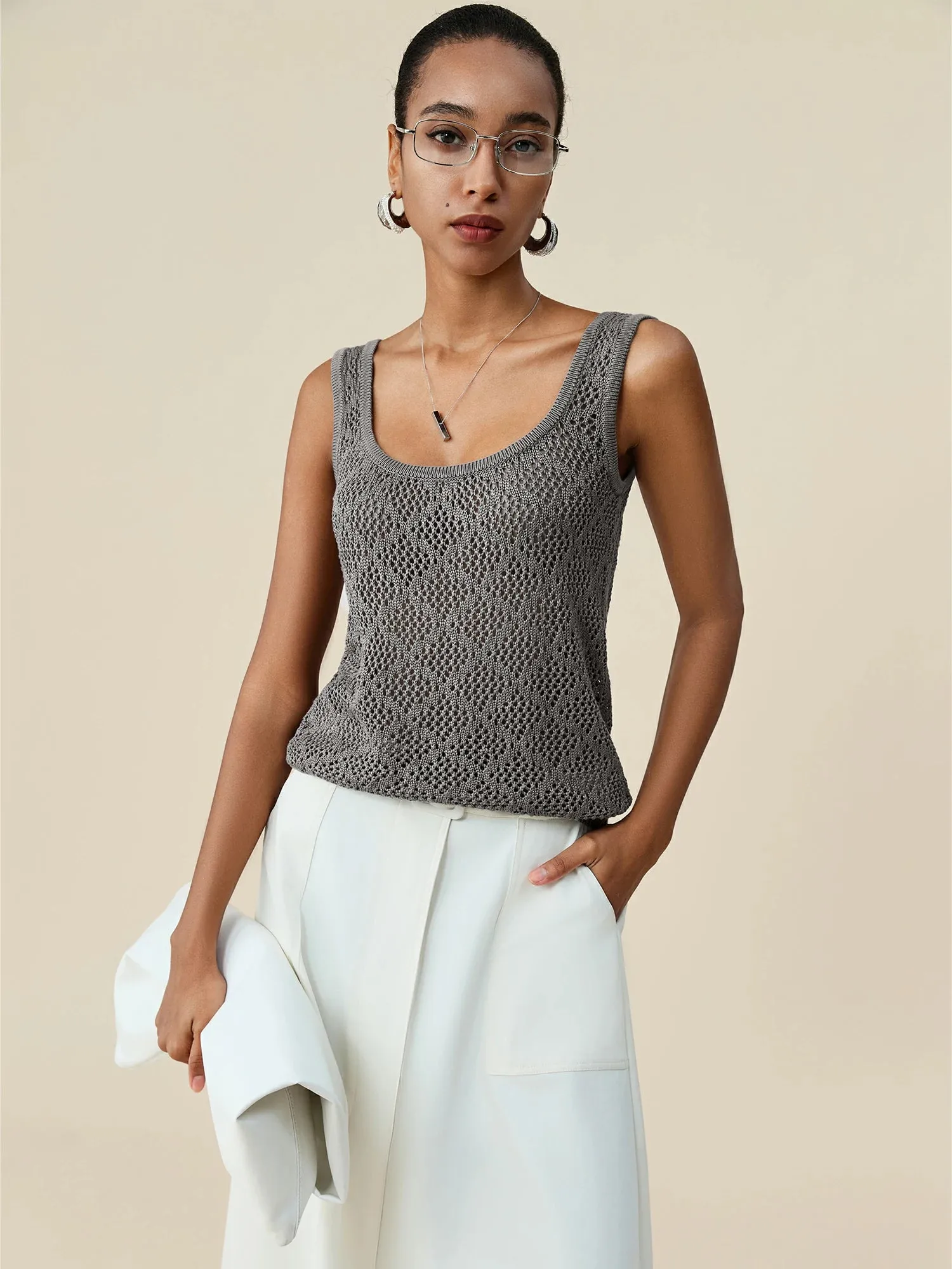 Amoretu Lyocell & Wool U-Neck Simple Vest