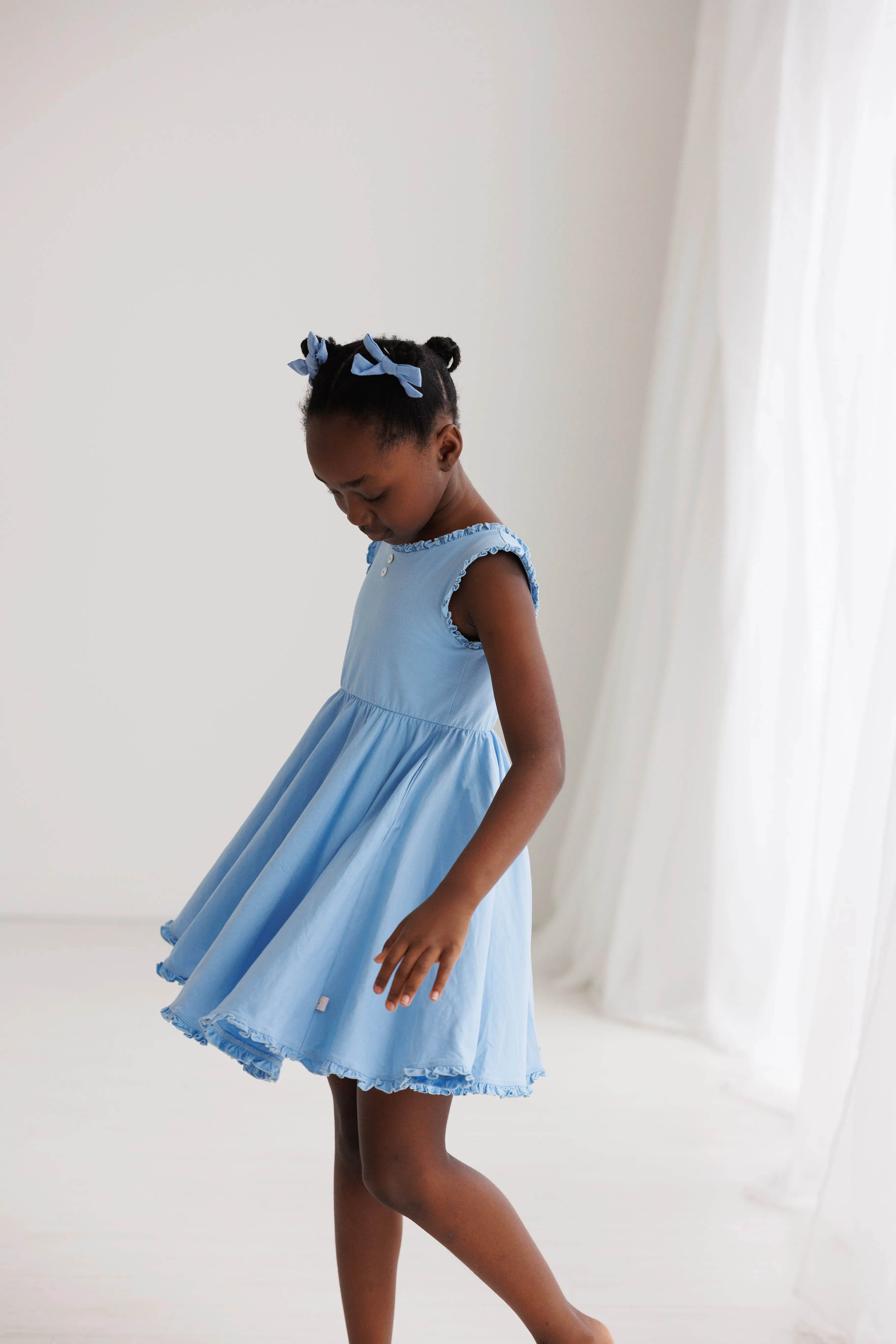 Basics Innocent: Airy Blue